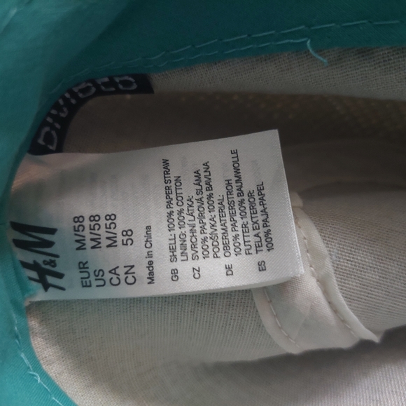 2 boys hats - Picture 5 of 5